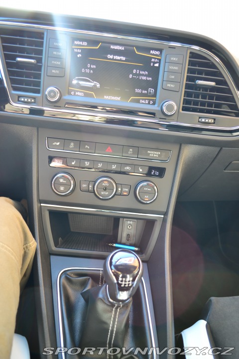 Seat Leon ST Cupra 2015