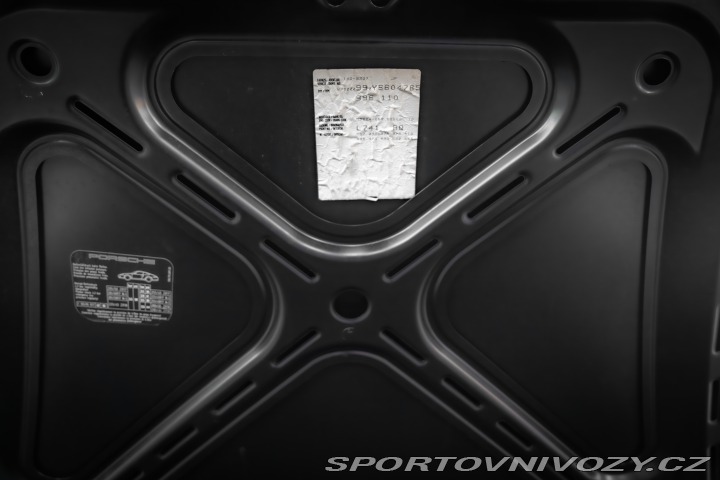 Porsche 911 REZERVACE 2000