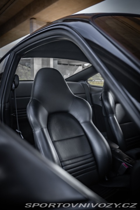 Porsche 911 EU/MANUÁL 2000