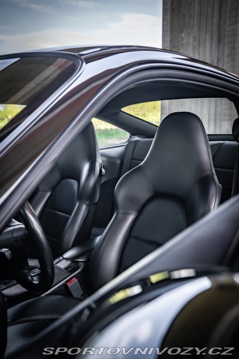 Porsche 911 REZERVACE 2000