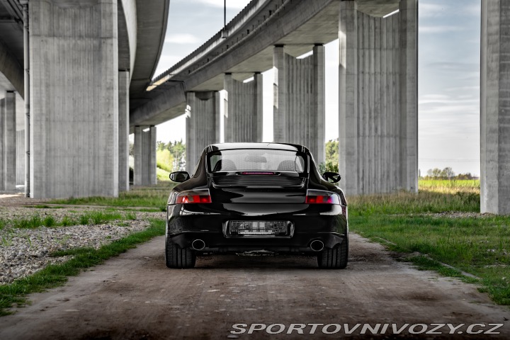 Porsche 911 EU/MANUÁL 2000