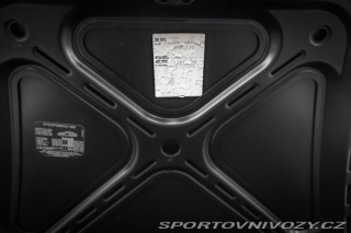 Porsche 911 EU/MANUÁL 2000