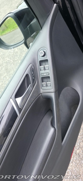 Volkswagen Golf GTI VI F1 DSG 341kw 2009