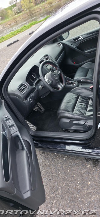 Volkswagen Golf GTI VI F1 DSG 341kw 2009