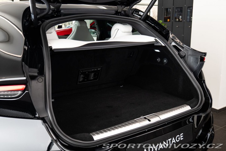 Ferrari Purosangue Pano/LIFT/Masáž/Ventilace 2026