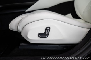 Ferrari Purosangue Pano/LIFT/Masáž/Ventilace 2026