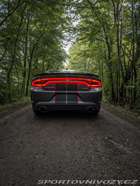 Dodge Charger SRT 2015