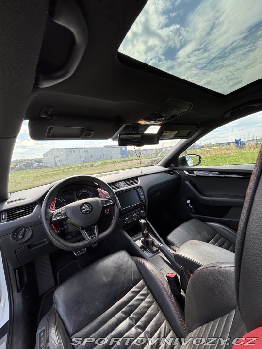 Škoda Octavia RS  2016