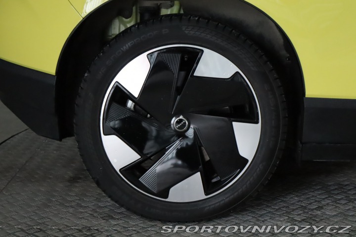 Volvo EX30 Essential 69kWh Twin Moto 2025