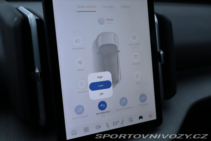 Volvo EX30 Essential 69kWh Twin Moto 2025