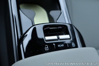 Volvo EX30 Essential 69kWh Twin Moto 2025