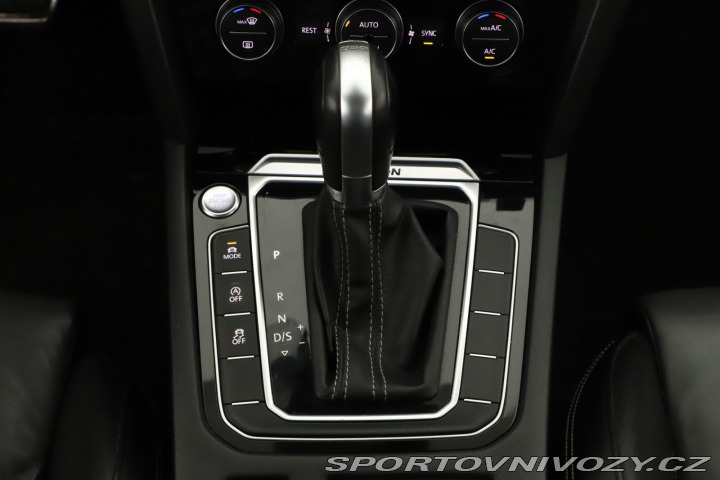 Volkswagen Ostatní modely Passat R-Line 2.0 BiTDI 2016