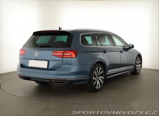 Volkswagen Ostatní modely Passat R-Line 2.0 BiTDI 2016
