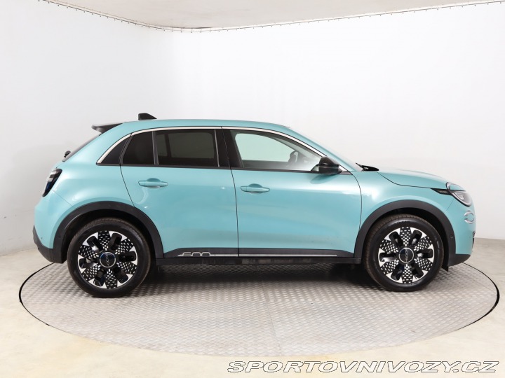 Fiat 600 600e La Prima 54 kWh 2024