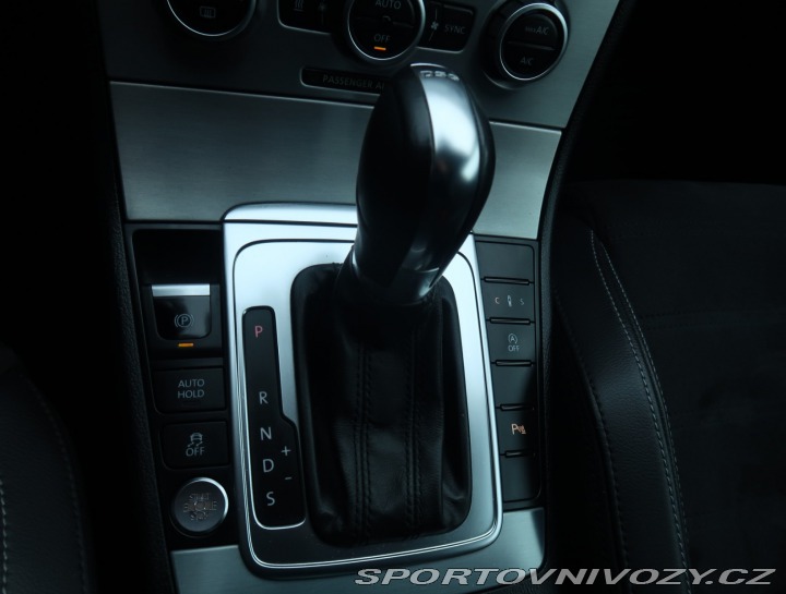 Volkswagen CC Sportline 2.0 TDI 2012