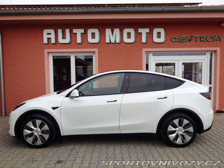 Tesla Model Y L.R. Dual Motor 378 REZER 2022
