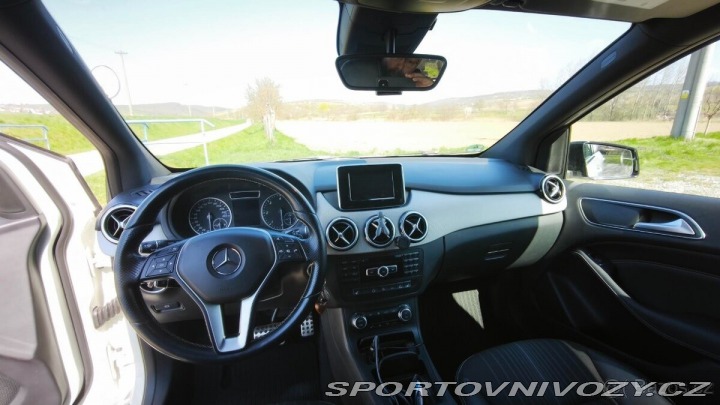 Mercedes-Benz Ostatní modely AMG One 2,2   CDI 125kw AMG paket 2014