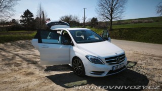 Mercedes-Benz Ostatní modely AMG One 2,2   CDI 125kw AMG paket 2014