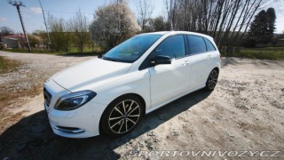 Mercedes-Benz Ostatní modely AMG One 2,2   CDI 125kw AMG paket 2014