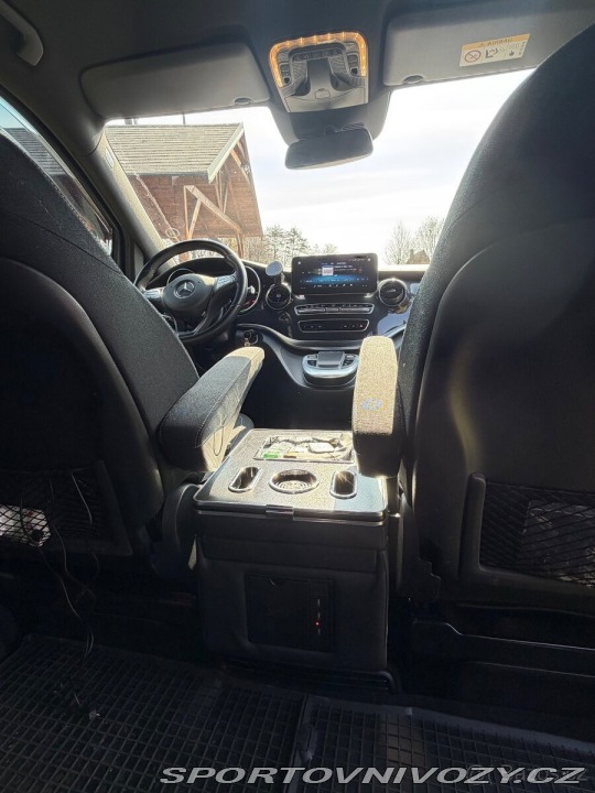 Mercedes-Benz Ostatní modely Třídy V 2,0   250 4x4 2021 2021