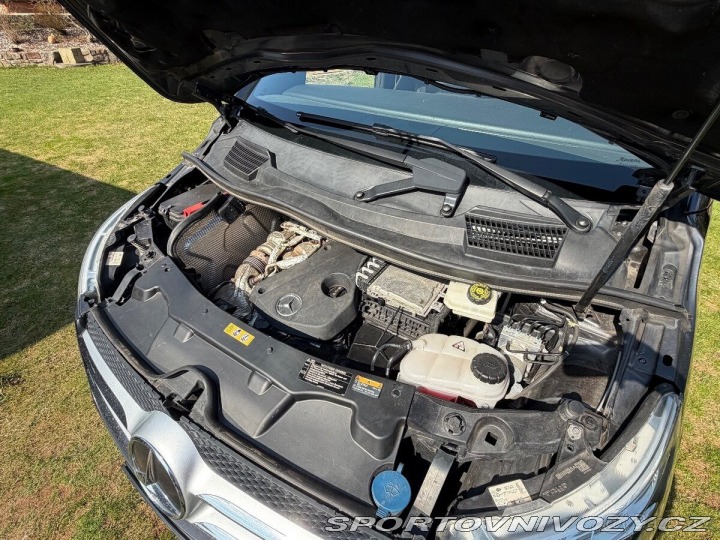 Mercedes-Benz Ostatní modely Třídy V 2,0   250 4x4 2021 2021