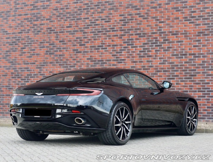 Aston Martin DB11 DB11 4.0 V8 375KW, 360ka 2020