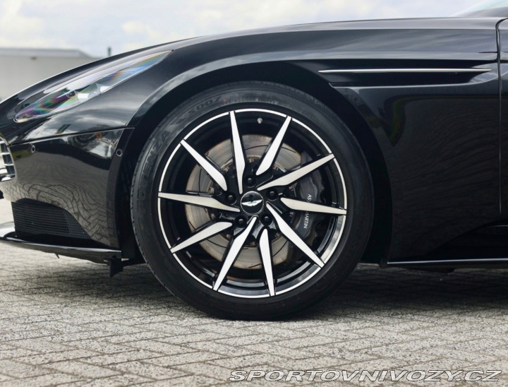 Aston Martin DB11 DB11 4.0 V8 375KW, 360ka 2020