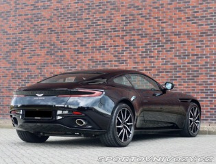 Aston Martin DB11 DB11 4.0 V8 375KW, 360ka 2020