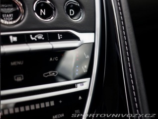 Aston Martin DB11 DB11 4.0 V8 375KW, 360ka 2020