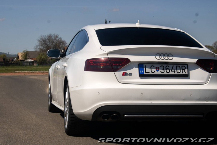 Audi S5 3.0 TFSI 245kW AT6 / NA 2010