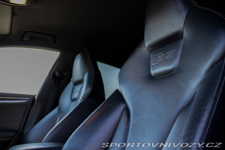 Audi S5 3.0 TFSI 245kW AT6 / NA 2010