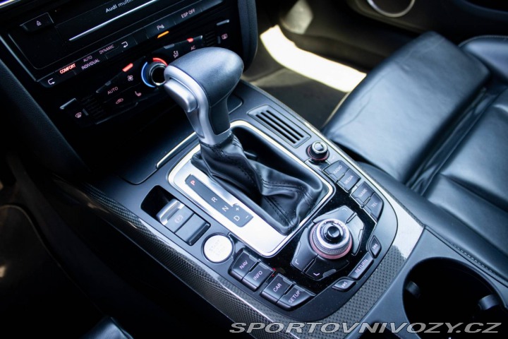 Audi S5 3.0 TFSI 245kW AT6 / NA 2010