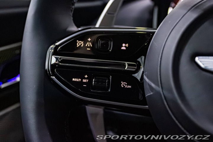 Aston Martin DB12 Goldfinger 007 Edition 1 2026