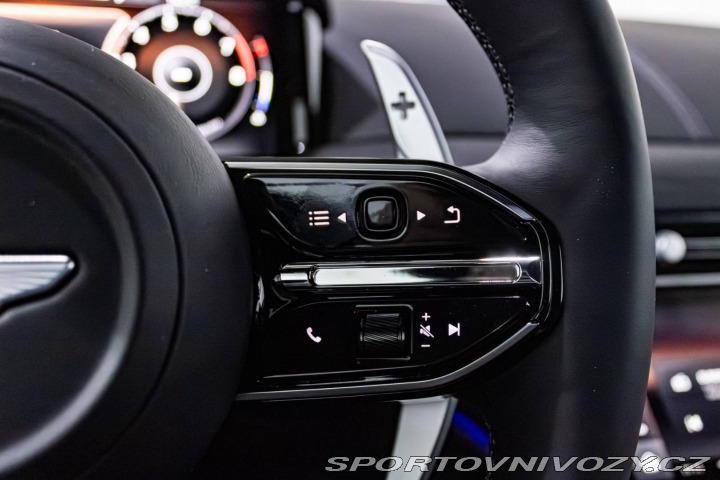 Aston Martin DB12 Goldfinger 007 Edition 1 2026