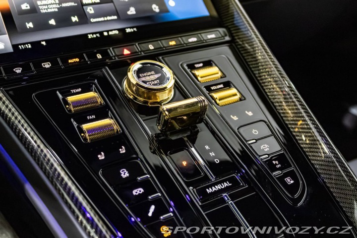 Aston Martin DB12 Goldfinger 007 Edition 1 2026