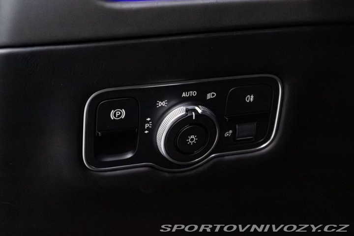 Aston Martin DB12 Goldfinger 007 Edition 1 2026