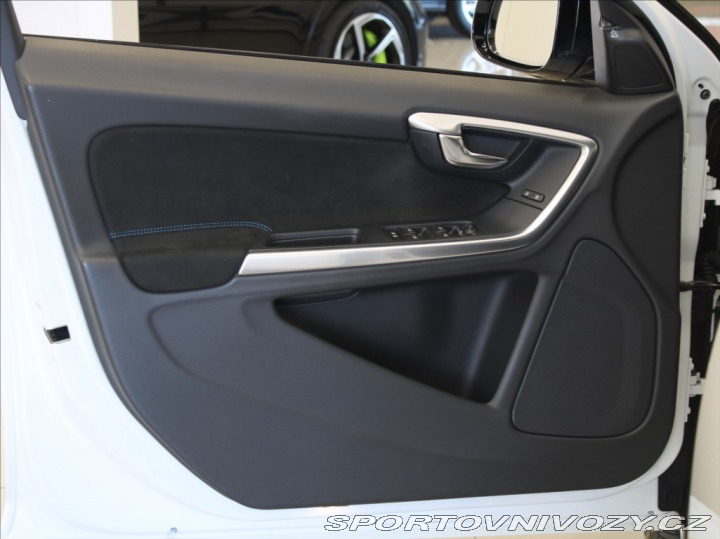 Volvo S60 2,0 Polestar 270kW 75tkm. 2018