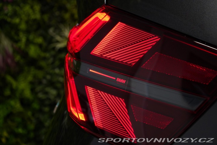 BMW X3 M50*XDRIVE*LED*HUD*NEZ.TO 2025