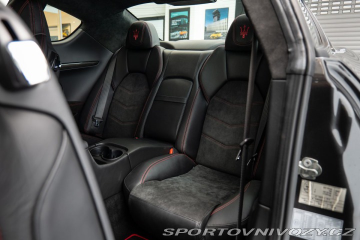 Maserati GranTurismo  2014