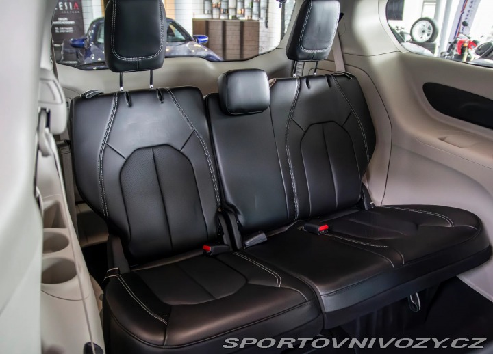Chrysler Ostatní modely Chrysler Pacifica 2023