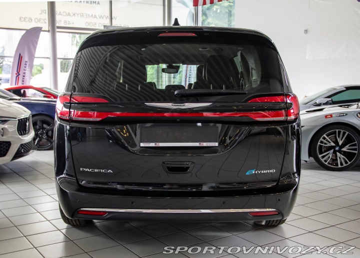Chrysler Ostatní modely Chrysler Pacifica 2023