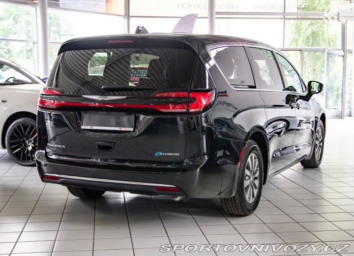 Chrysler Ostatní modely Chrysler Pacifica 2023