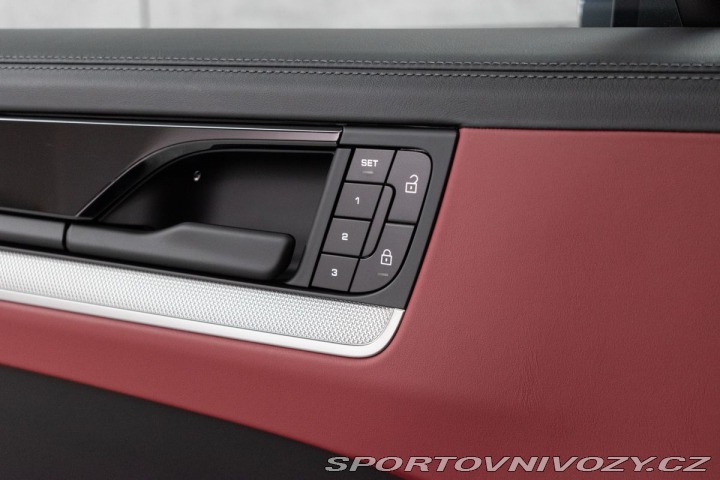 Porsche Cayenne 3.0 382kW*REZERVACE* 2025