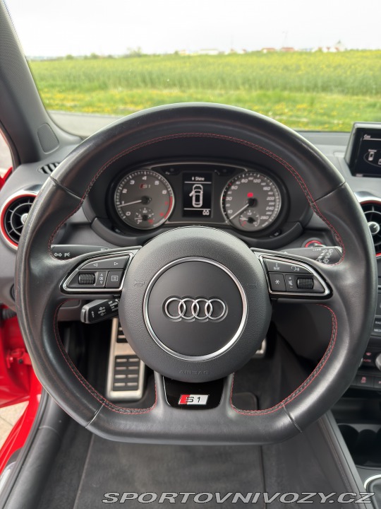 Audi S1 sportback 2015