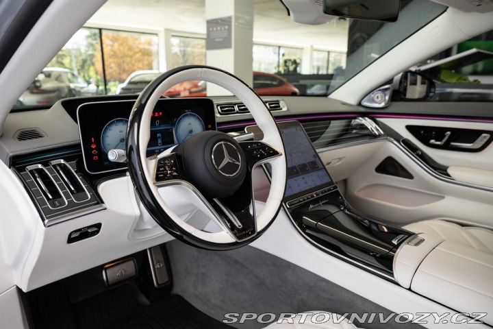 Mercedes-Benz S Maybach 4MATIC 2023