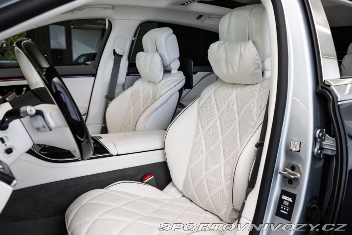 Mercedes-Benz S Maybach V12 4MATIC 2023