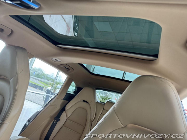 Porsche Panamera 4 E-Hybrid*Dověry*REZERVA 2018
