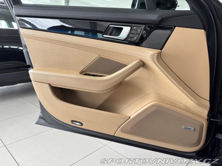 Porsche Panamera 4 E-Hybrid*Dověry*REZERVA 2018