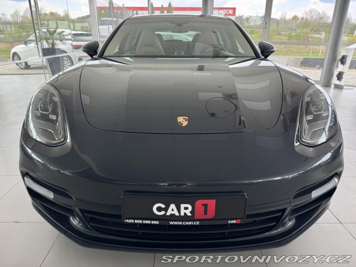 Porsche Panamera 4 E-Hybrid*Dověry*Panoram 2018