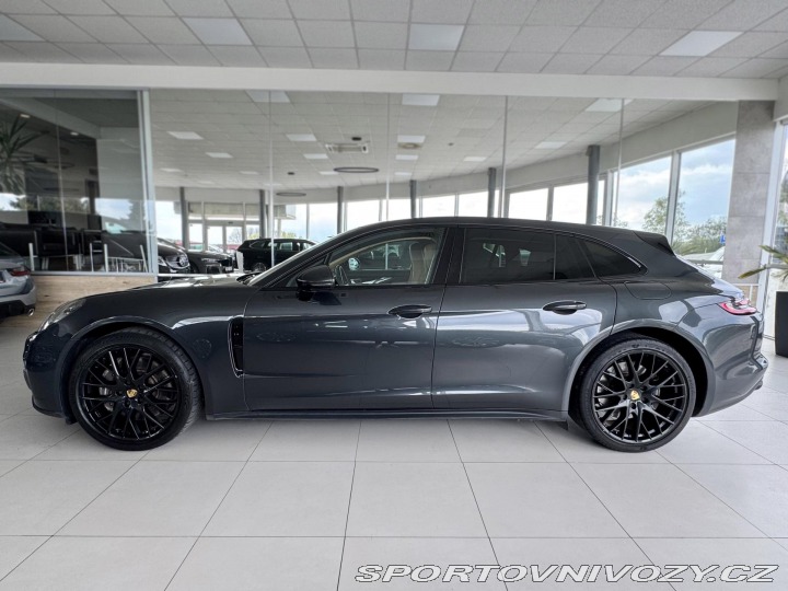 Porsche Panamera 4 E-Hybrid*Dověry*REZERVA 2018
